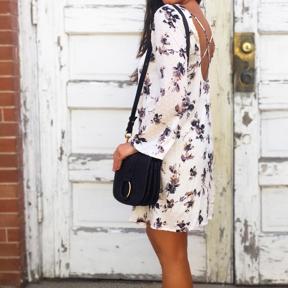 See By Chloe Hana Small Goatskin Crossbody - Picture 7 of 7